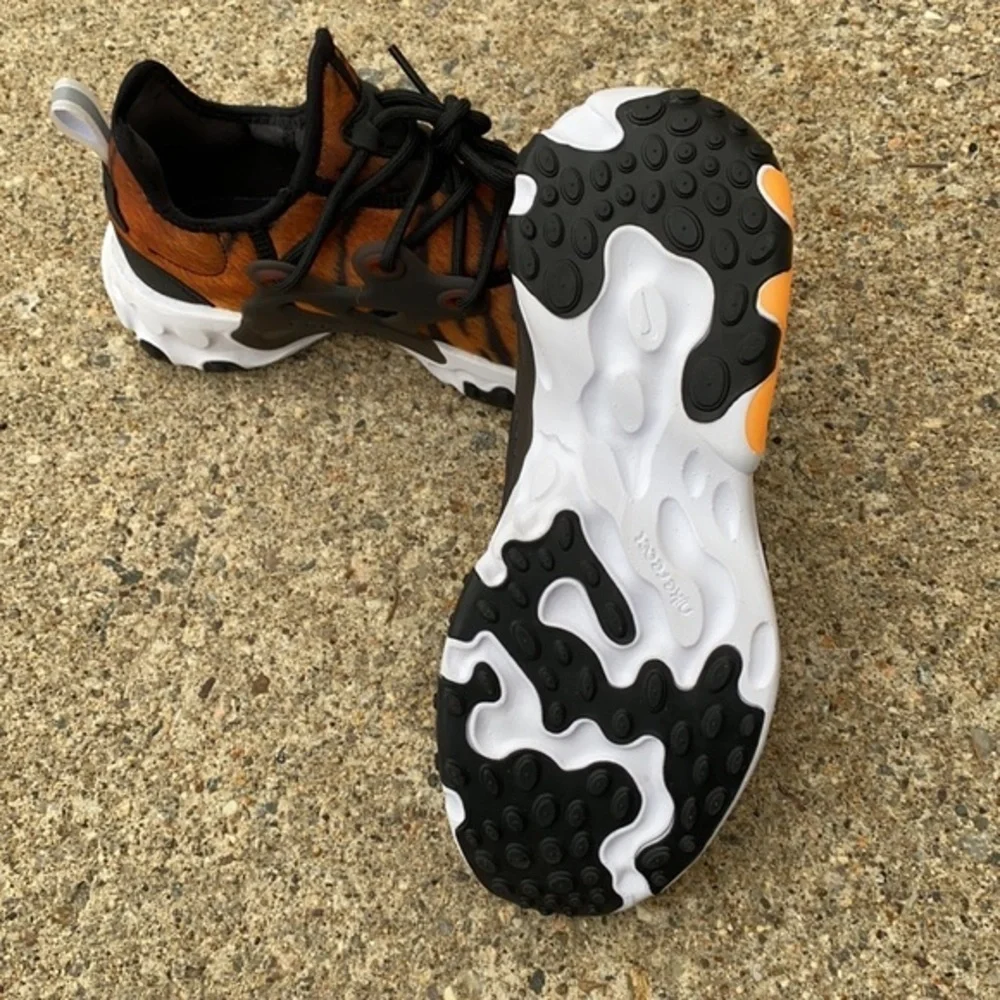 Nike new without